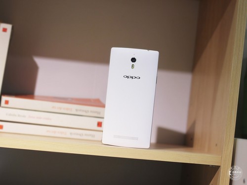 �ĺ��콢 OPPO Find 7��׼���ֻ����� 