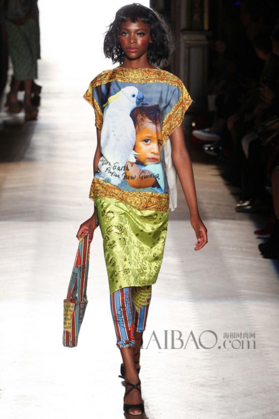 2015KLھɸ˩PGwP´Sw (Vivienne Westwood) k˨q