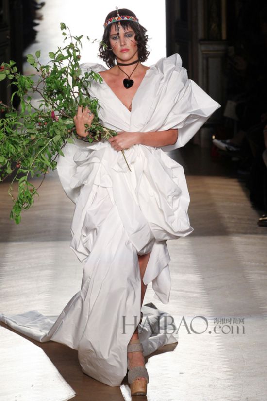 2015KLھɸ˩PGwP´Sw (Vivienne Westwood) k˨q