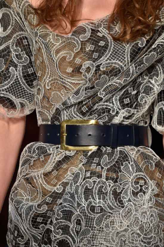 2015�K�L�ھ��ɸ˩P�G�����w�P�´��S��w (Vivienne Westwood) 2015�K�L�k�˨q���Ӹ`