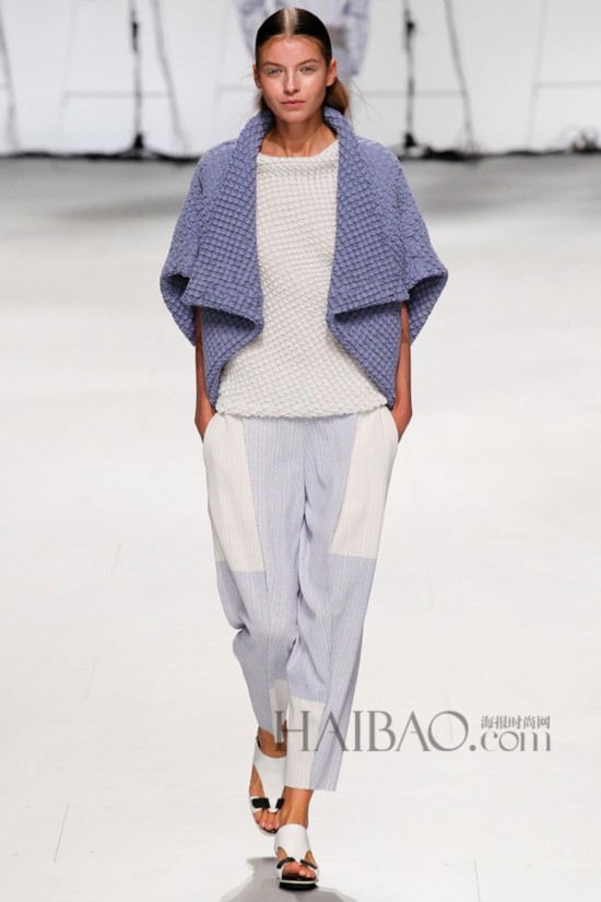 2015���İ���ʱװ�ܣ���լһ�� (Issey Miyake) Ůװ��