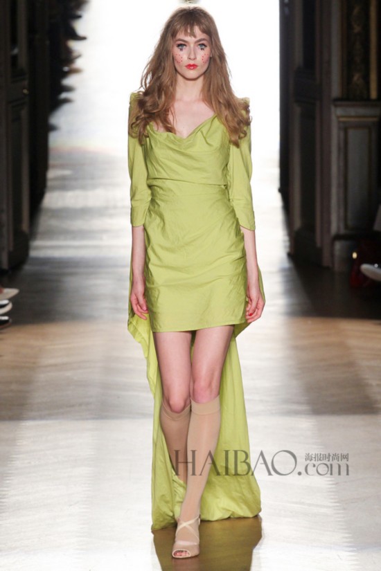2015KLھɸ˩PGwP´Sw (Vivienne Westwood) k˨q
