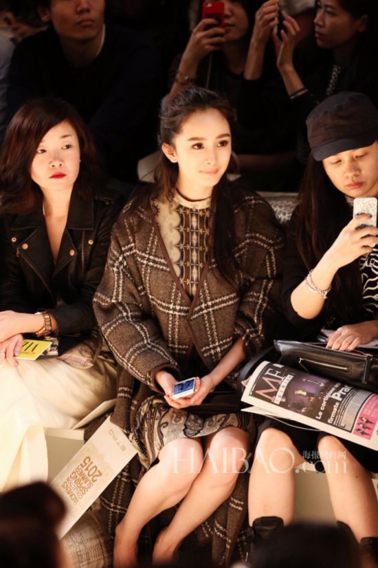 2015ʱװܰ (Etro) 㳡