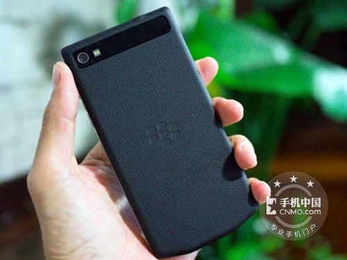 无敌奢华新升级 黑莓P9982首发到货开卖