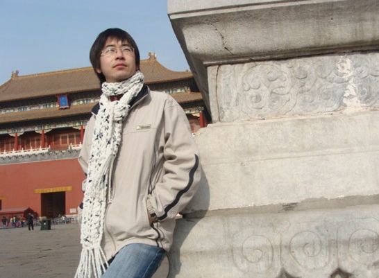 <em>西单女孩</em>重回地下通道 挖掘者:不懂感激无法立