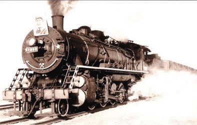 毛泽东号机车转岗跑客运