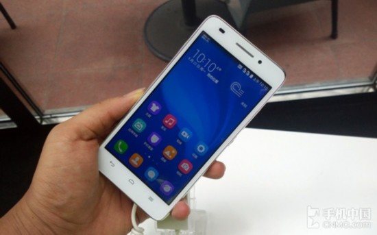 64位四核电信4G双卡双待 荣耀畅玩4发布