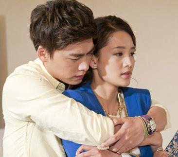 李易峰现任女友曝光 揭秘与李菲儿李多海程小