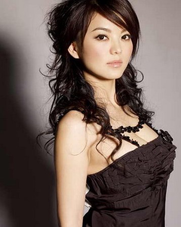 张曼玉蔡琴李湘韦唯 遭前夫家暴<em>性虐待</em>伤不起