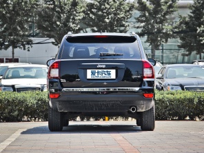 Jeep2014ָ