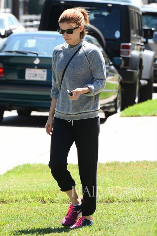 ء (Kate Mara) 
