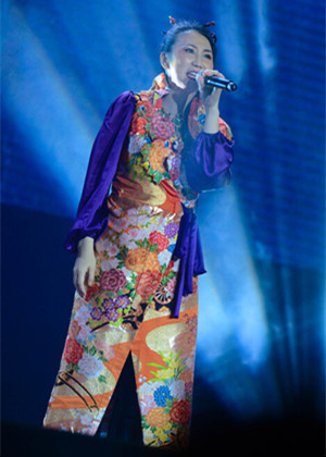 高桥洋子助阵EVA现身ACG展会 经典永不磨灭