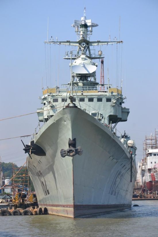 中国海军史上所有驱逐舰正脸:越来越漂亮