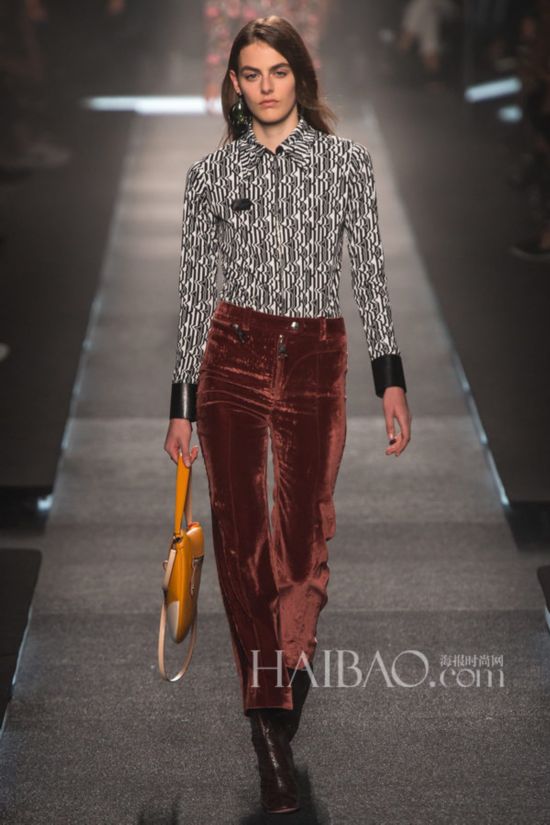 2015KLھɸ˩PGPµnLV (Louis Vuitton) 2015KLk˨q