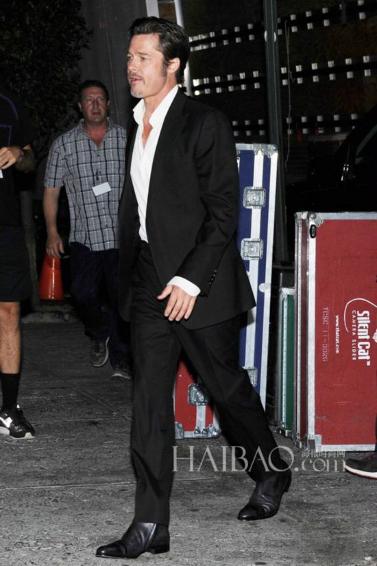 aɶ830AԼwP֯S (Brad Pitt)  Ӯ{ìsi{AsBŵuo֯SMnC