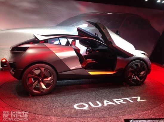 Quartz���