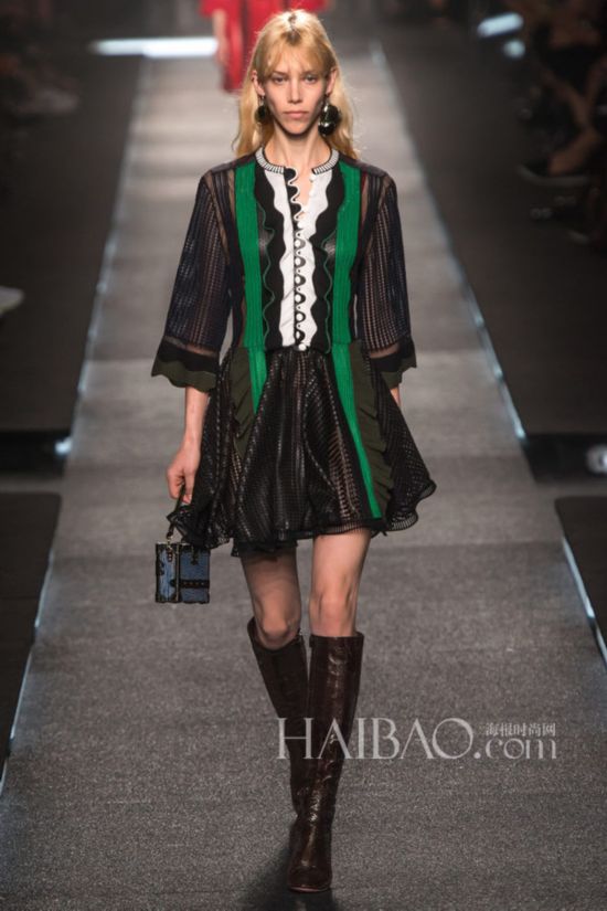 2015KLھɸ˩PGPµnLV (Louis Vuitton) 2015KLk˨q