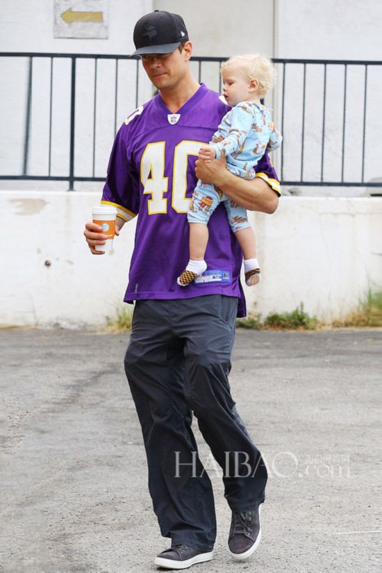 aɶ922Aӥ줰P (Josh Duhamel) yAlAxlbF~XC