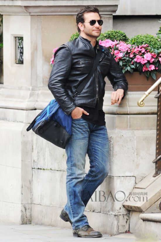 aɶ827AܼwQPw (Bradley Cooper) ¦֦Ӯ{sqvmAdam Jonesn۴C
