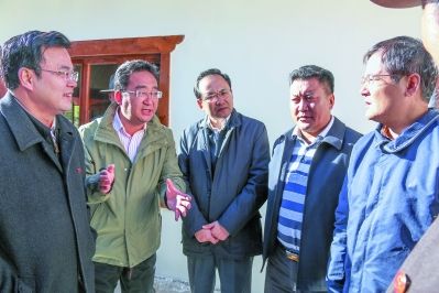 在到甘孜州之前,四川省政府省长魏宏会见了考察调研团一行,高度