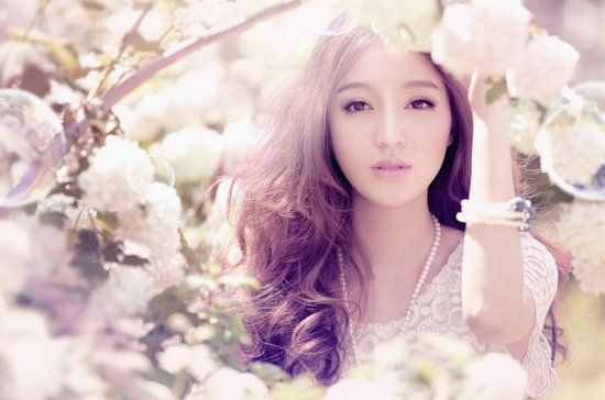 女星美颜比花娇:刘诗诗孙俪倪妮哪个美(图)