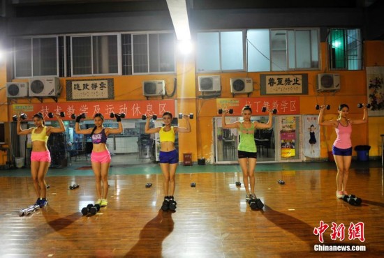探访中国<em>女子健美</em>健身集训队【4】--江西频道