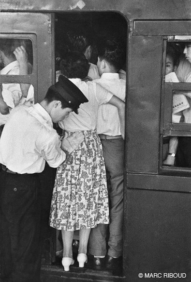 日本美女自拍大赛引围观 精选图集曝光(组图)