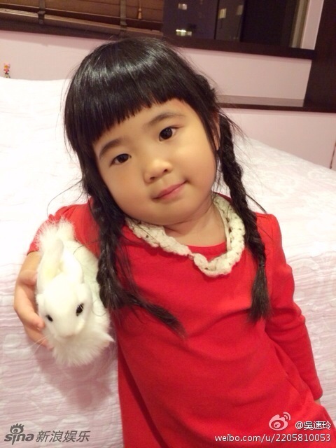 《爸爸去哪儿》<em>小美女</em>:多多电眼贝儿<em>长腿</em>姐姐