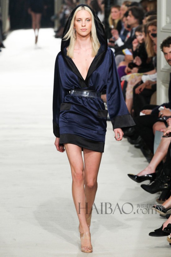 ˹ (Alexis Mabille) 2015Ůװ