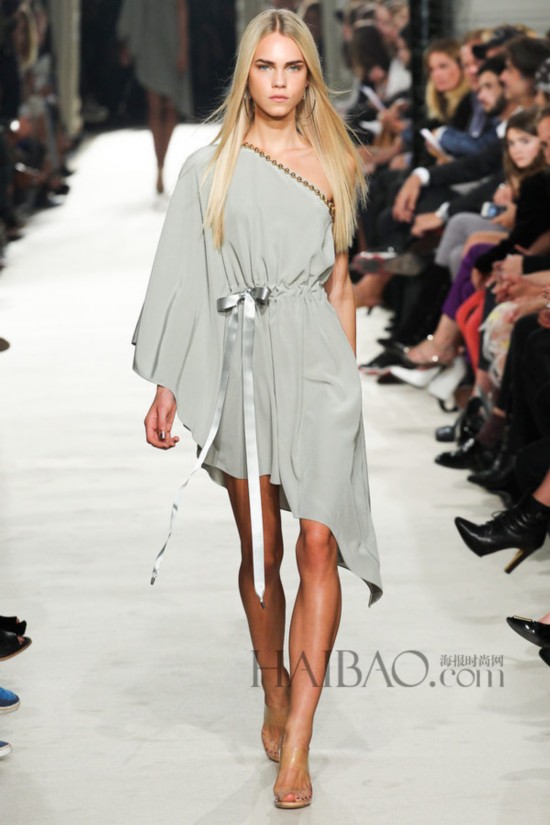˹ (Alexis Mabille) 2015Ůװ