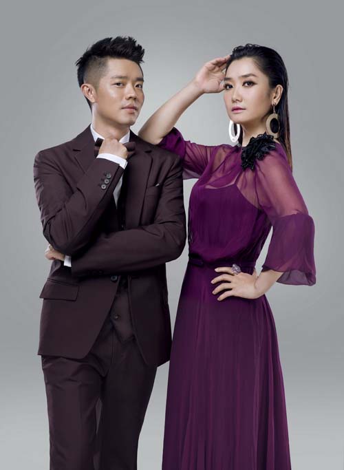 凤凰传奇玲花女儿满百日 曾毅得子被起哄结亲【6】
