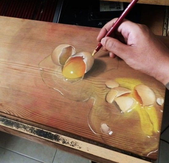 新加坡画家在木板上创作逼真三维幻象