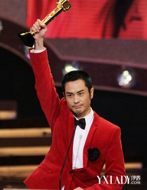 局欢喜哥是卧底男神 盘点TVB视帝男神<em>发型</em>造