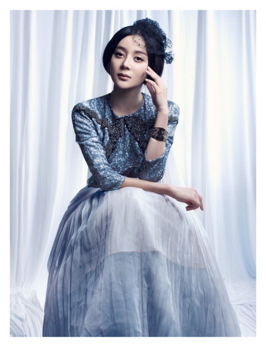 金鹰女神赵丽颖父母农民 娱乐圈当红女星神秘