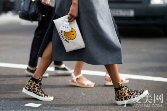  2015����ʱװ���ִ����� �������� 