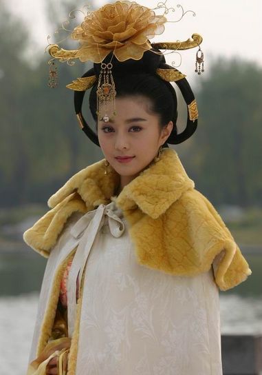 9,杨玉环当男人恋爱时电视剧图片