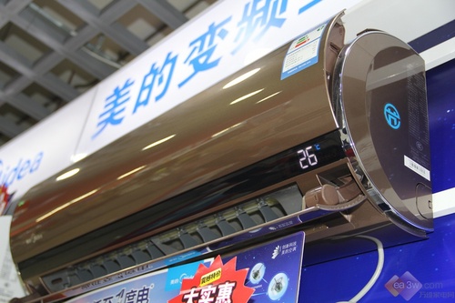2014年新品亮相 美的1晚一度電空調(diào)熱賣 