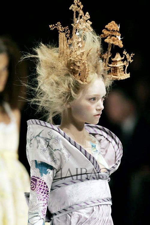 ȾsjP (Alexander McQueen) 2005KLk˨tCq