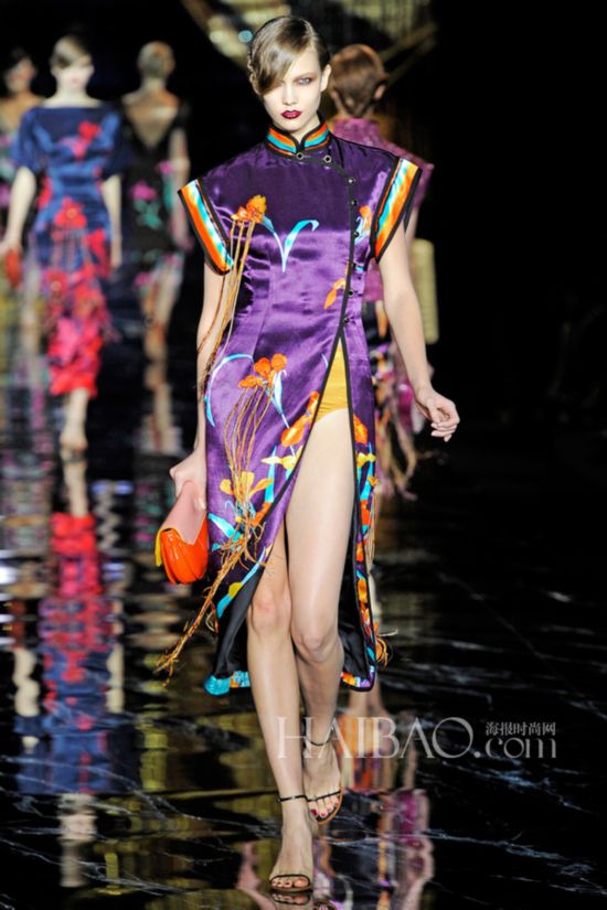 PµnLV (Louis Vuitton) 2011KLtCk˨q