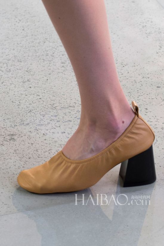 2015KLھɸ˩PGY (Celine) 2015KLk˨qӸ`