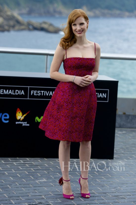˹̹ (Jessica Chastain) 62ʥ˹ٰʵӰڼģȹװ͸߸ЬֱDSquaredChristian Louboutin
