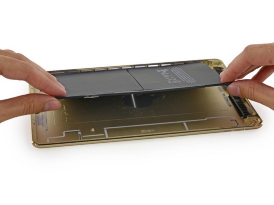 土豪金iPad Air2拆解 2GB内存电池变小