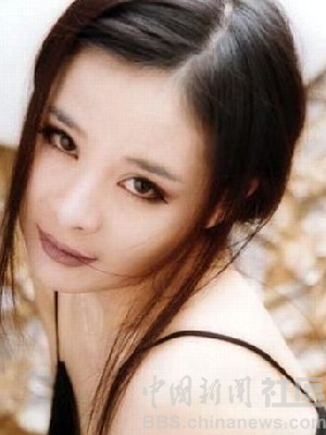 郝蕾<em>姐妹</em>销声匿迹 那些突然消失的女明星-