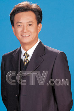 朱军的弱智儿子_朱军收入(2)