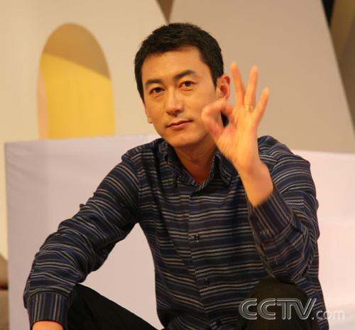 何炅老婆_何炅月收入多少(3)