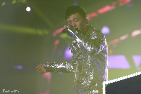 《中国好声音3》总决赛张碧晨大比分夺冠被指