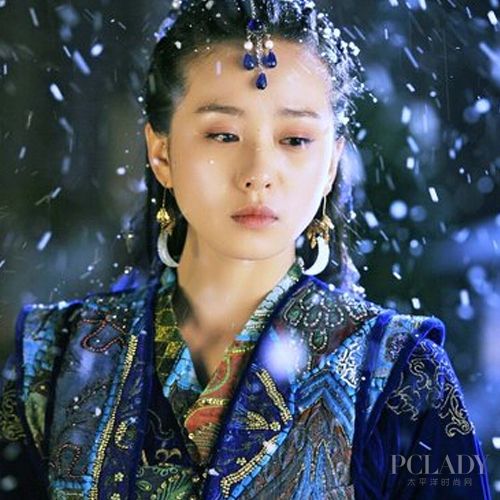 美人制造pk风中奇缘 杨蓉唐妆惊艳刘诗诗妆容