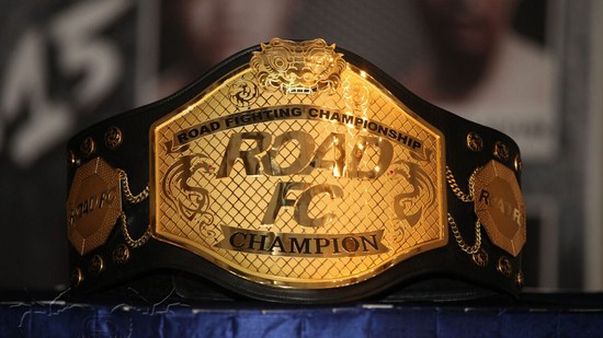 韩国格斗无视日本自称最强 女选手全裸称重