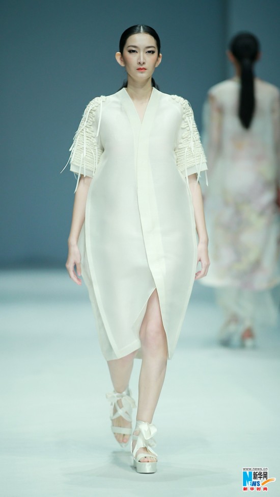 2015春夏中国国际时装周 伊雅时装发布- Micro