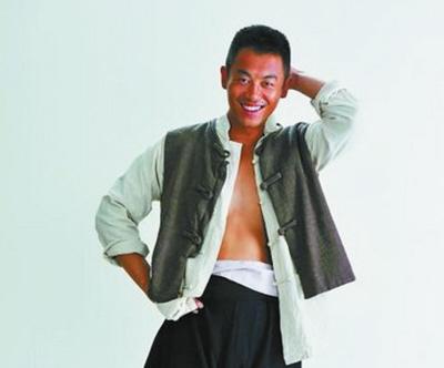 朱亚文谈妻子沈佳妮:她的演技不输任何一流女